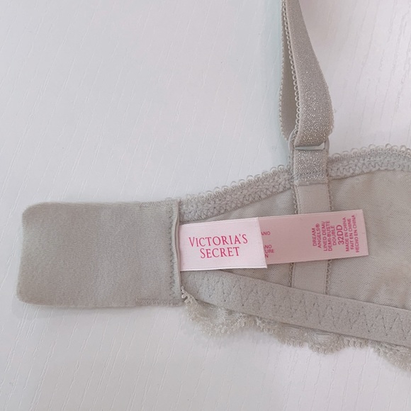 Victoria’s Secret Dream Angels Lined Demi Shimmer - Picture 10 of 11